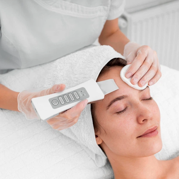 Ультразвуковая чистка лица