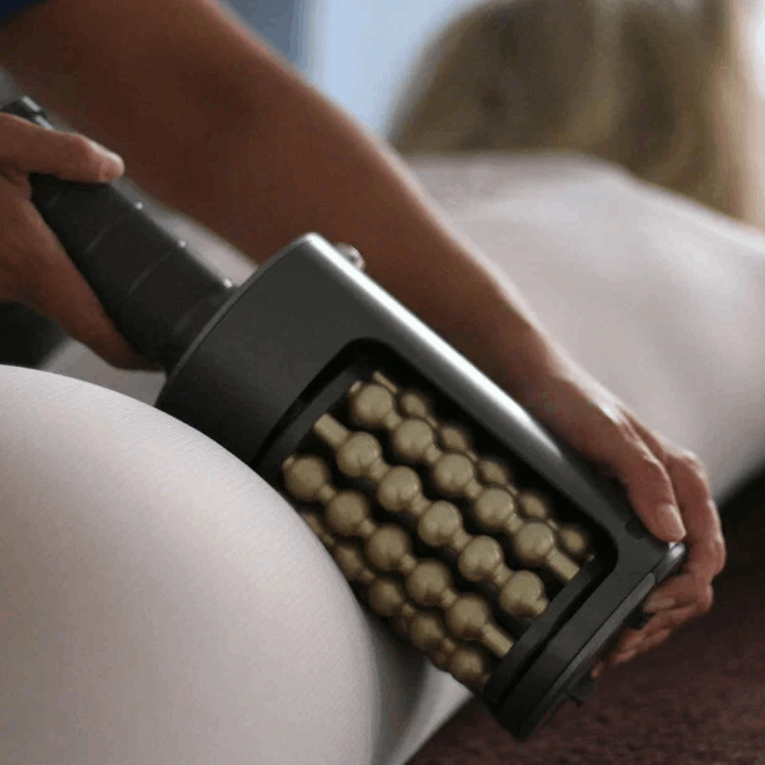 R-Sleek — интеллектуальный массаж для идеального силуэта R-Sleek — интеллектуальный массаж для идеального силуэта